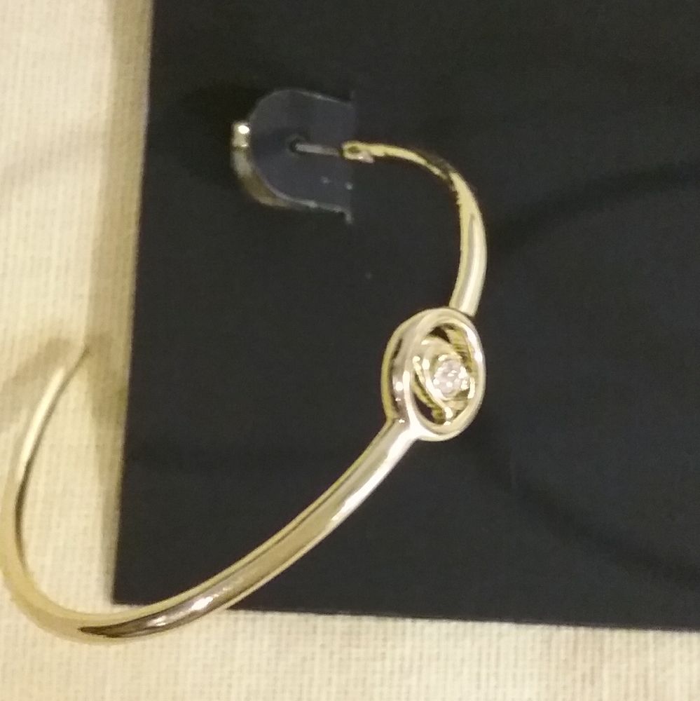 BRAND NEW COACH GOLD CRYSTAL Large Hoops Earrings - Picture 2 of 2
